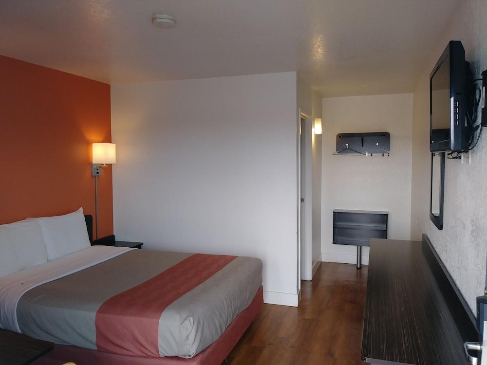 Motel 6-Goodland, Ks Екстер'єр фото